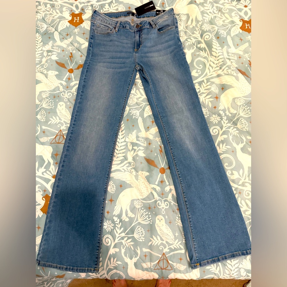 NWT Fashion Nova Jeans Low Rise Boot Cut 💙